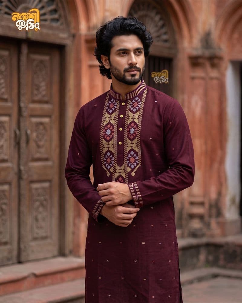 প্রিমিয়াম জামদানি পাঞ্জাবি — মেরুন (ক্লাসিক) — প্রোডাক্ট ফটো