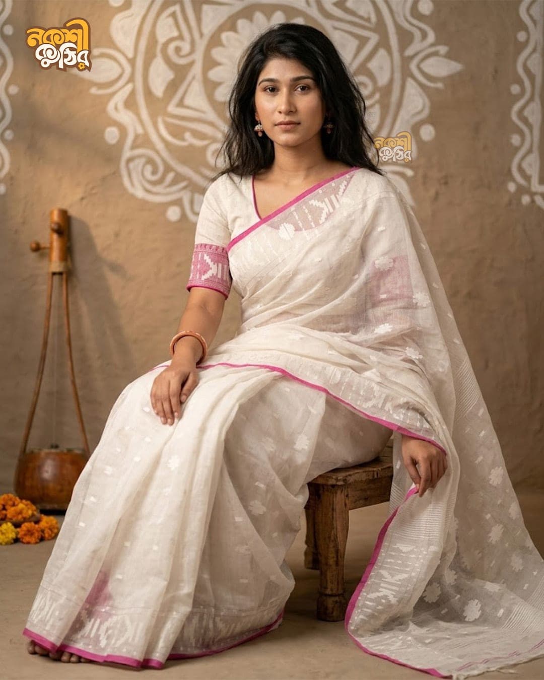 অফহোয়াইট জামদানি শাড়ি — নীরজার মালঞ্চ — গ্যালারি ছবি