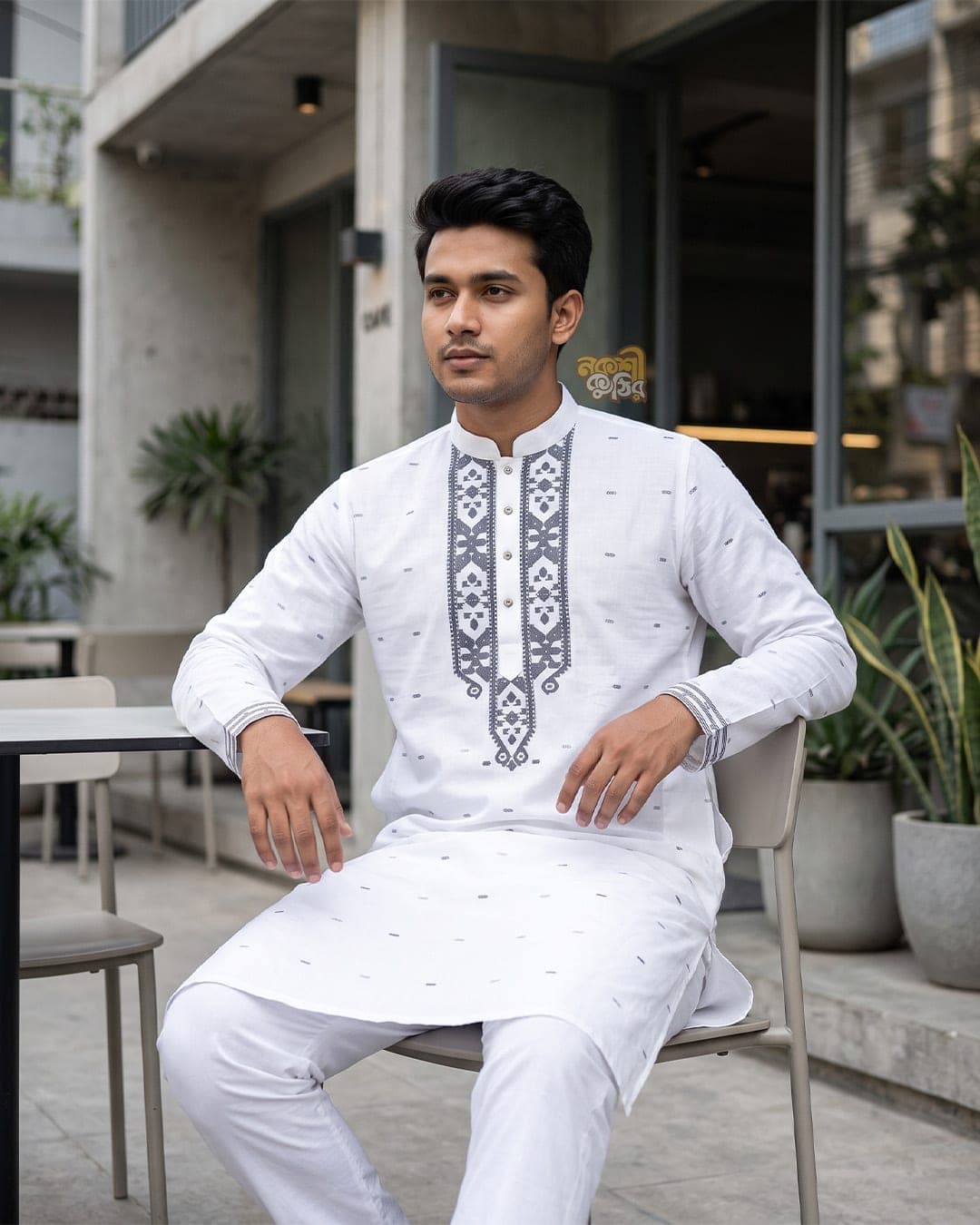 প্রিমিয়াম জামদানি পাঞ্জাবি — সাদা (ধূসর কারুকাজ)